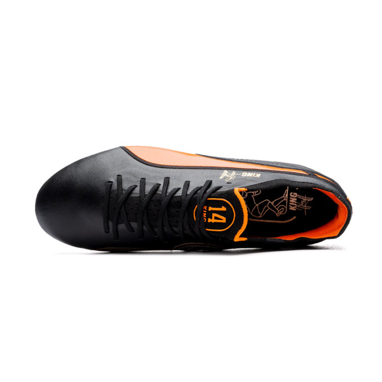 bota-puma-king-ultimate-cruyff-edition-fgag-black-white-rickie-orange-gold-4